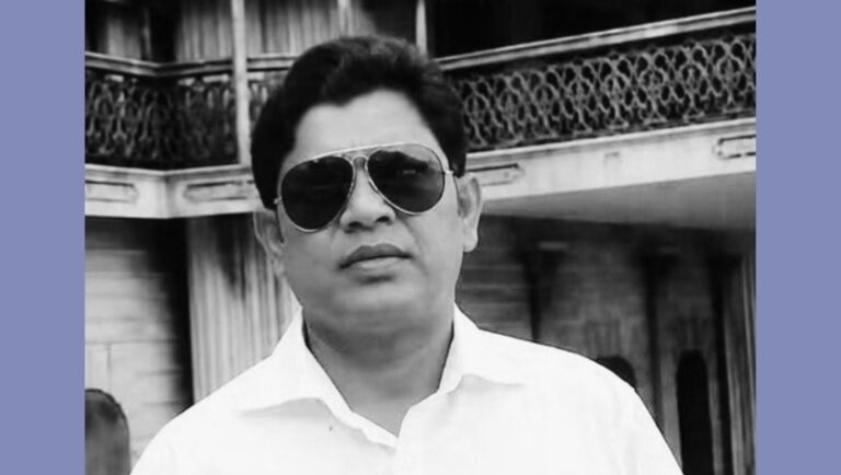 দৈনিক আলোর বার্তা সম্পাদক রফিক উল্লাহ সিকদার আলোর প্রয়াণ
