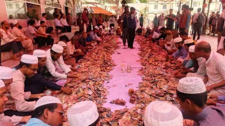 ৩৪ দিন পর শাহজালাল রহ.-এর মাজারের দানবাক্স উন্মোচন, চলছে গণনা