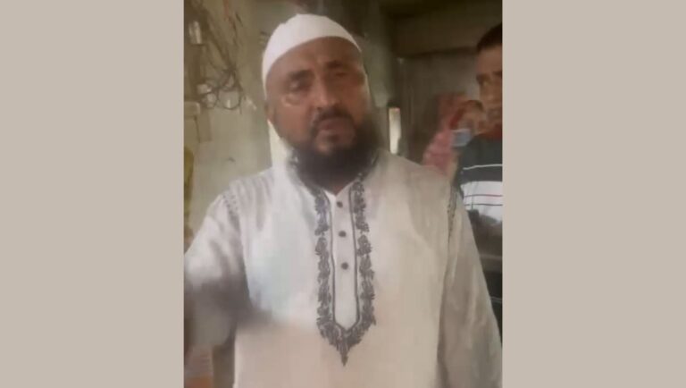 কুমিল্লায় নারীসহ আটক ওলামা দলের সাবেক নেতা জাকির হোসেনের ভিডিও ভাইরাল