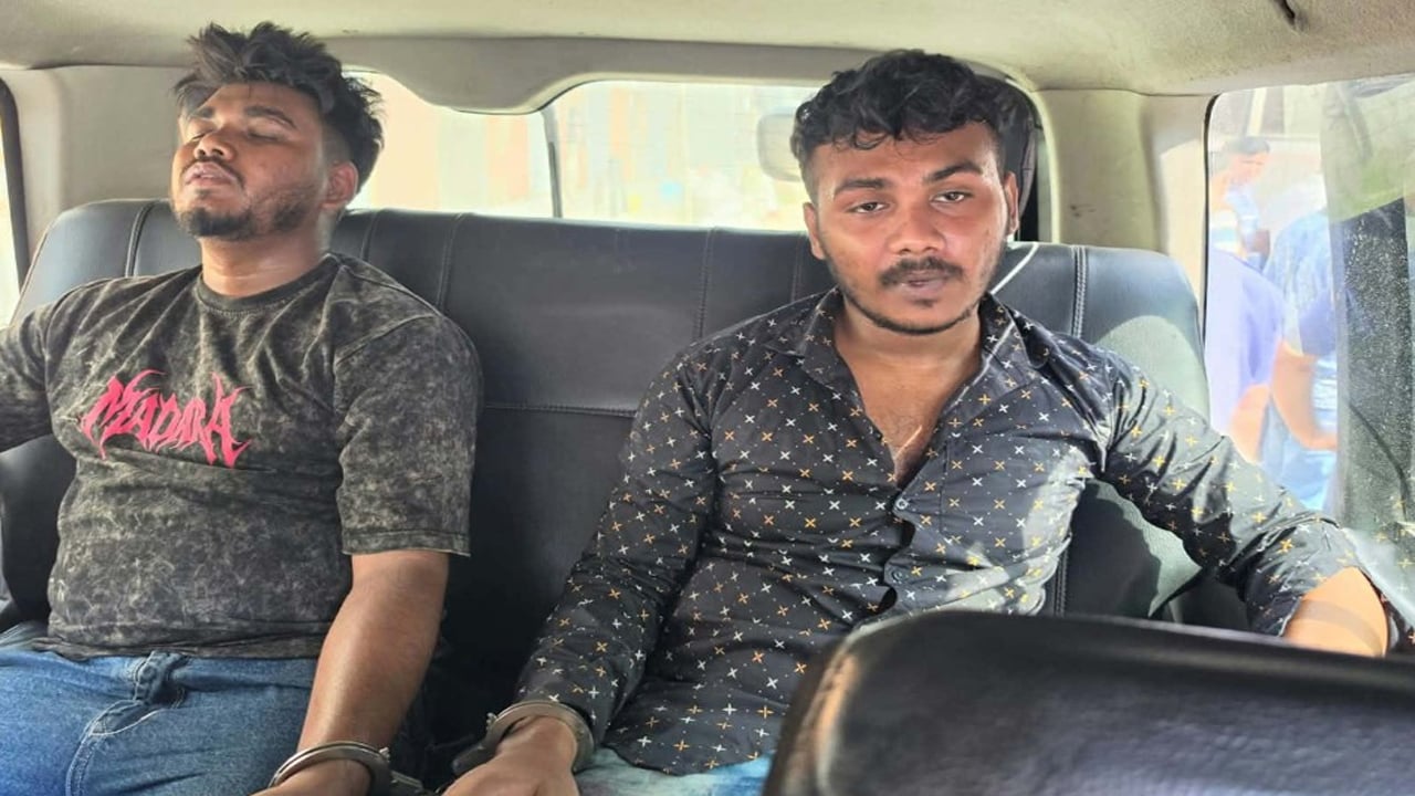 নারায়ণগঞ্জে মাদকবিরোধী অভিযানে গোলাগুলি, গুলিবিদ্ধসহ গ্রেপ্তার ২