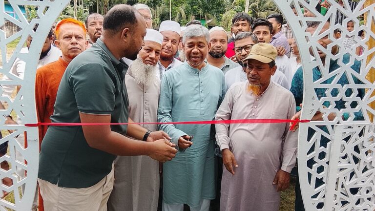 মাদক থেকে তরুণ প্রজন্মকে দূরে রাখতে খেলাধুলা ও বই পড়ার বিকল্প নেই: আব্দুর রহমান খান