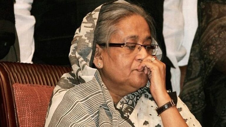 দেশত্যাগের অন্তিম সময়ে শেখ হাসিনার ধারাবাহিক যোগাযোগ ও ফোনালাপের তথ্য প্রকাশ্যে