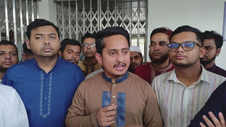বিএনপি সরকার ব্যর্থতার দিকে এগোচ্ছে অভিযোগ সারজিস আলমের