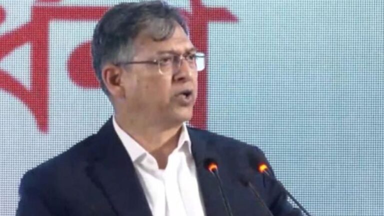 আওয়ামী লীগের ভবিষ্যৎ নির্ধারিত হবে আদালতের রায়ে: স্বরাষ্ট্রমন্ত্রী