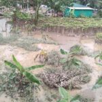 খাগড়াছড়িতে বন্যার পানি নামতে শুরু করেছে জনজীবনে স্বাভাবিকতা ফেরানোর চেষ্টা