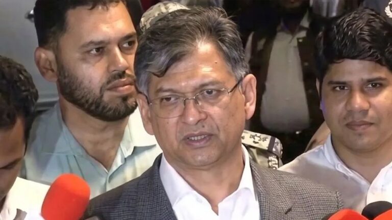 সংবিধানের ৭০ অনুচ্ছেদ সংশোধনের পথে সরকার পরবর্তী রাষ্ট্রপতি নির্বাচন হবে নতুন বিধানে