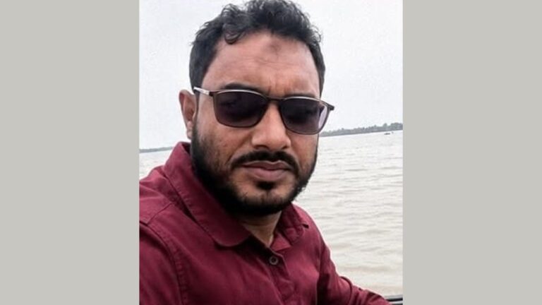 সিরাজগঞ্জে ট্রাকের ধাক্কায় স্কুলশিক্ষক নিহত