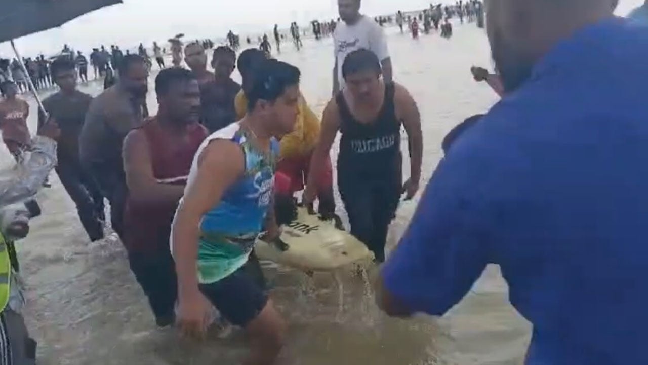 কক্সবাজার সৈকতে গোসলে নেমে তরুণের মৃত্যু