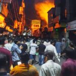 নেত্রকোনার বড়বাজারে ভয়াবহ অগ্নিকাণ্ড নিয়ন্ত্রণে ফায়ার সার্ভিসের সাত ইউনিট