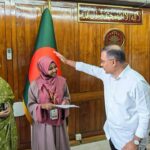 অভাবের দেয়াল ভেঙে চিকিৎসকের স্বপ্ন পূরণের পথে নাটোরের ফাতেমা প্রধানমন্ত্রীর অনুদান পেলেন