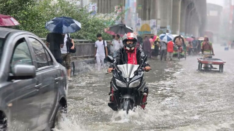 আগস্টে ভারী বর্ষণ ও বন্যার পূর্বাভাস নিয়ে সতর্কবার্তা