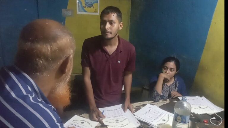 চায়ের দোকানে এইচএসসি পরীক্ষার খাতা মূল্যায়ন: তিন সদস্যের তদন্ত কমিটি গঠন