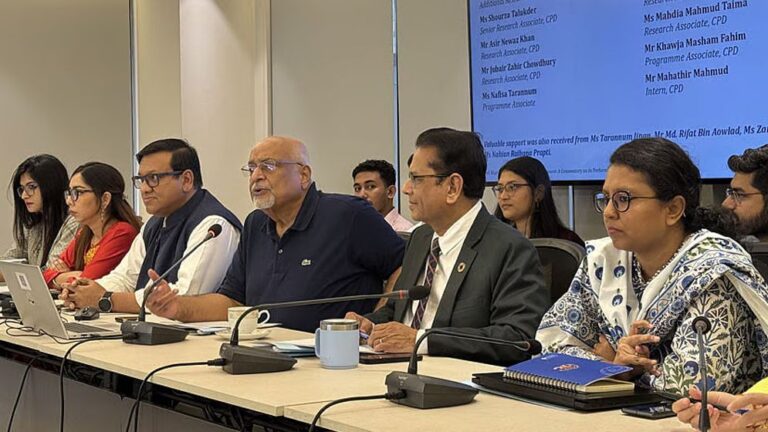 কারখানা বন্ধ ও শ্রমিক ছাঁটাইয়ের ভুল তথ্য নিয়ে দুঃখপ্রকাশ সিপিডির