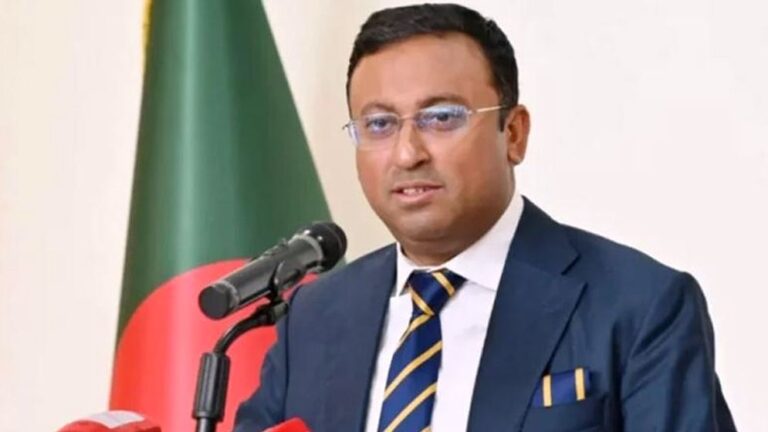 ব্রিটিশ নাগরিকত্ব নিয়ে প্রশ্নের মুখে পররাষ্ট্র প্রতিমন্ত্রী হুমায়ূন কবীর