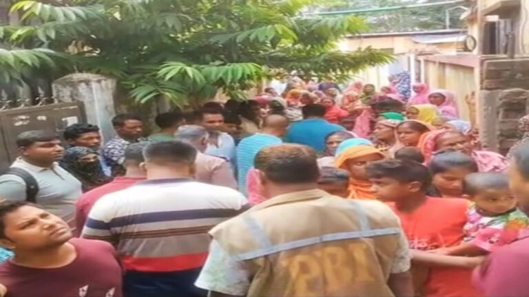 জামালপুরে তালাবদ্ধ ফ্ল্যাট থেকে গৃহবধূর লাশ উদ্ধার, অবরুদ্ধ দুই শিশু জীবিত উদ্ধার