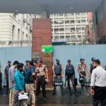 সচিবালয় অভিমুখে ১১ দলীয় ঐক্যের কর্মসূচি ঘিরে কড়া নিরাপত্তা ও জনদুর্ভোগ
