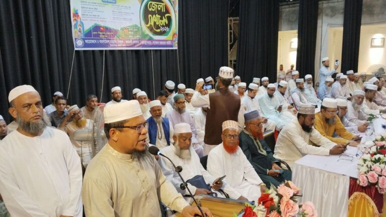 সুনামগঞ্জে মাদরাসা শিক্ষক কর্মচারী ফোরামের জেলা সম্মেলন অনুষ্ঠিত হাওর ভাতা চালুর দাবি