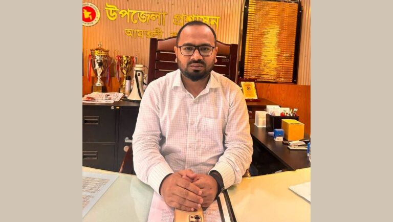 আমতলীতে খাল খনন প্রকল্পের ৩৭ লাখ ৫০ হাজার ৫৪০ টাকা সরকারি কোষাগারে ফেরত
