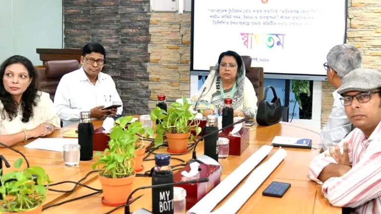 কক্সবাজারে পর্যটক নিহতের ঘটনায় কঠোর ব্যবস্থা নেওয়ার নির্দেশ পর্যটন মন্ত্রীর