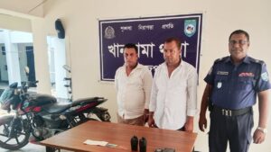 দিনাজপুরের খানসামায় ভুয়া ডিবি পরিচয়ে প্রতারণাকালে আটক দুই, সরঞ্জাম জব্দ