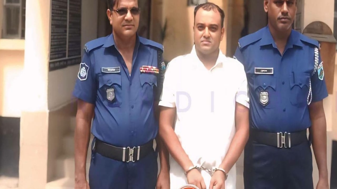 বগুড়ায় ১ হাজার ২০০ ইয়াবাসহ ছাত্রদল নেতা গ্রেপ্তার