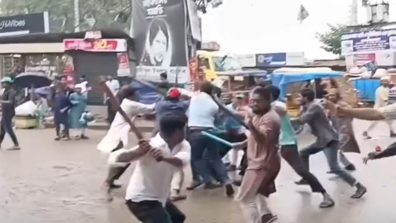 নারায়ণগঞ্জে ছাত্রদল ও ছাত্রশিবিরের সংঘর্ষে আহত ১৫ জন