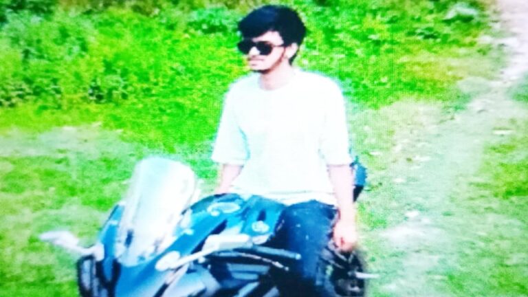 ভাঙ্গায় মাদরাসা শিক্ষার্থীদের উত্ত্যক্তের প্রতিবাদে সংঘর্ষে যুবক নিহত আহত ১২