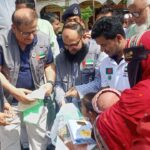 বাঁশখালীতে বন্যাকবলিতদের মাঝে ত্রাণ বিতরণ ও উন্নয়ন কার্যক্রম পরিদর্শন করলেন এনজিও ব্যুরোর মহাপরিচালক