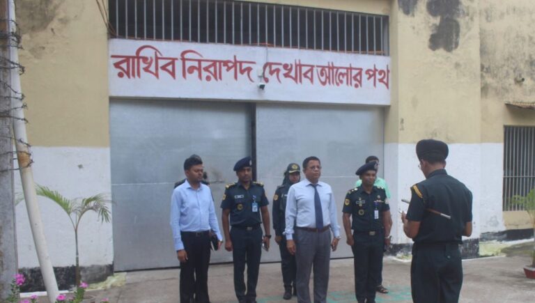 এসিআর জালিয়াতি: পটুয়াখালীর ৬ ভূমি কর্মকর্তার বেতন বৃদ্ধি স্থগিত