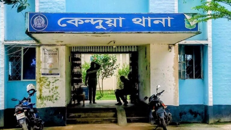 নেত্রকোনায় স্কুলছাত্রীকে ধর্ষণ ও ভিডিও ছড়িয়ে দেওয়ার অভিযোগে বিএনপি নেতাসহ ৮ জনের বিরুদ্ধে মামলা
