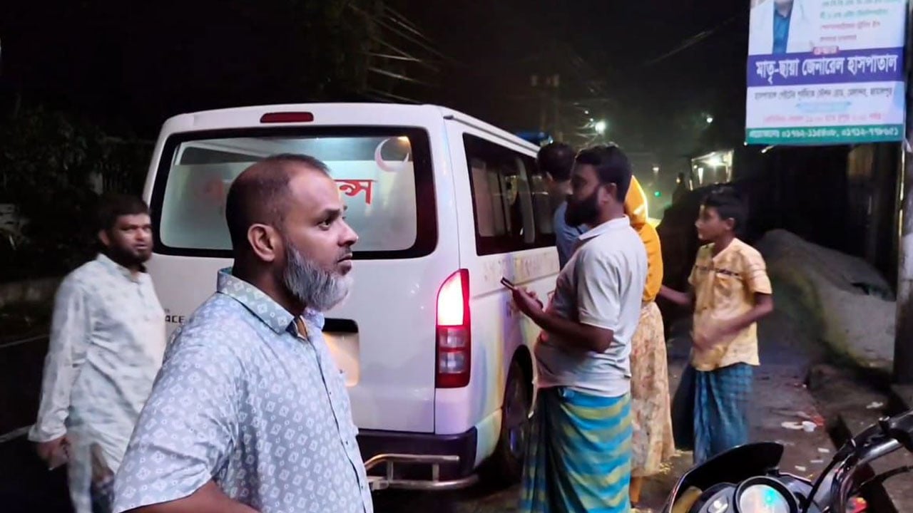 জিনের বার্তার গুজবে জামালপুরে কবর খুঁড়ে মরদেহ উত্তোলন ও পুনরায় দাফন