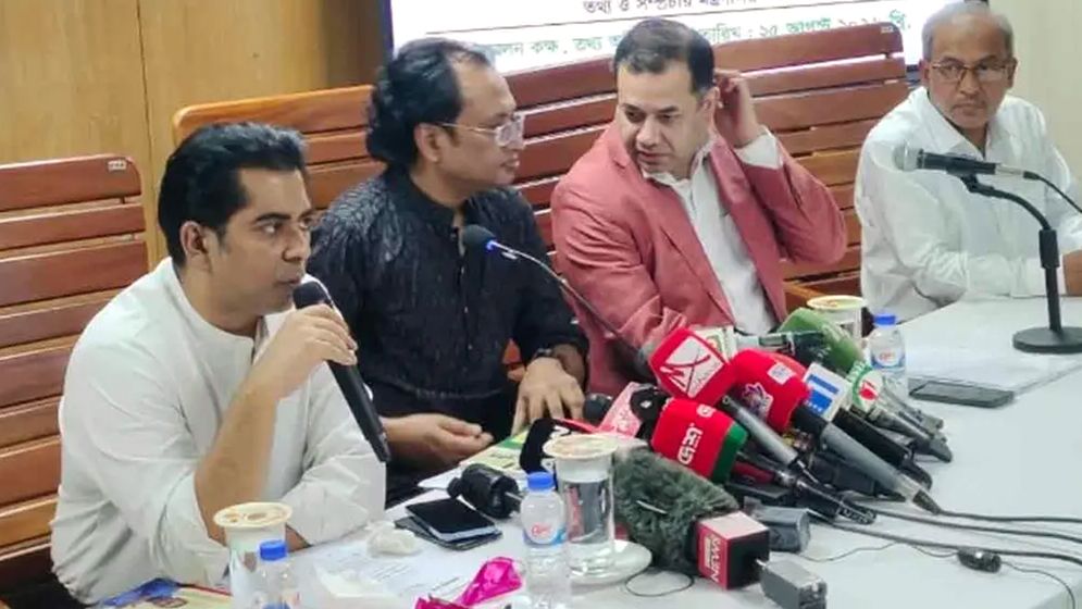 সাংস্কৃতিক কর্মকাণ্ডে সরকারি কোনো বাধা নেই বলে জানিয়েছেন তথ্যমন্ত্রী
