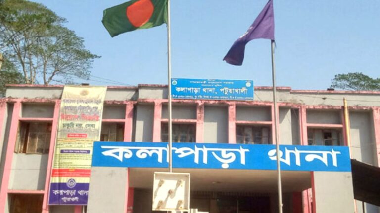 প্রবাসীর বাড়িতে অস্ত্রের মুখে জিম্মি করে লুটপাট, বাধা দেওয়ায় গুলিবিদ্ধ ১