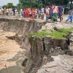 যমুনার তীব্র ভাঙনে দিশেহারা সিরাজগঞ্জের কাজীপুরের নদীপাড়ের মানুষ