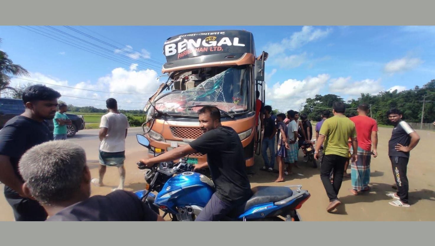 ওসমানীনগরে দুই বাসের মুখোমুখি সংঘর্ষে শিশুসহ নিহত ৮