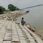 কুড়িগ্রামে ৮ কোটি টাকার নদীতীর সংরক্ষণ প্রকল্পে ধস, হুমকিতে সরকারি প্রাথমিক বিদ্যালয় ও বাঁধ