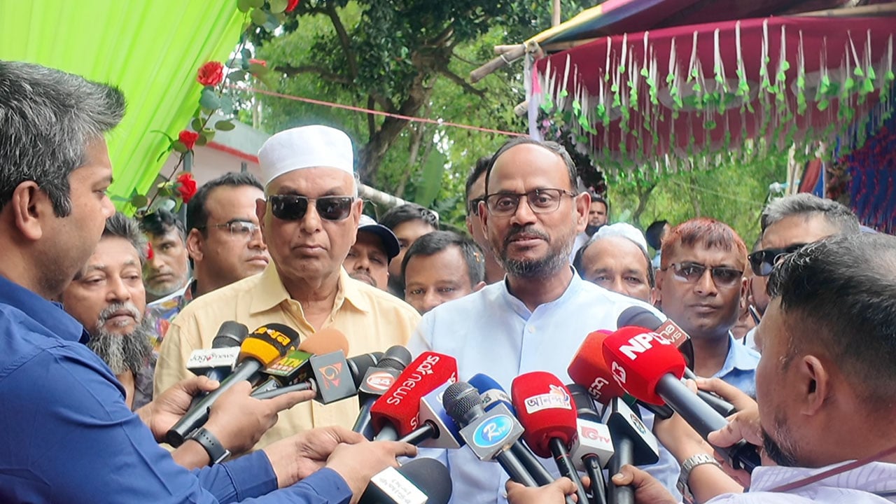 টাঙ্গাইলে মাদকের বিরুদ্ধে জিরো টলারেন্স ঘোষণা করলেন প্রতিমন্ত্রী সুলতান সালাউদ্দিন টুকু
