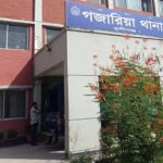 মুন্সীগঞ্জের গজারিয়ায় ব্যবসায়ীর বাড়িতে ডাকাতি, কুপিয়ে জখম ও ১৫ লাখ টাকার মালামাল লুট
