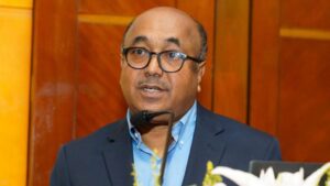 পদত্যাগের গুঞ্জনে পিএসসি চেয়ারম্যান মোবাশ্বের মোনেম