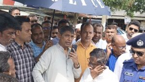 ঘুষ গ্রহণ ও উচ্ছেদের অভিযোগে সখীপুর রেঞ্জ কর্মকর্তার বদলির নির্দেশ মন্ত্রীর