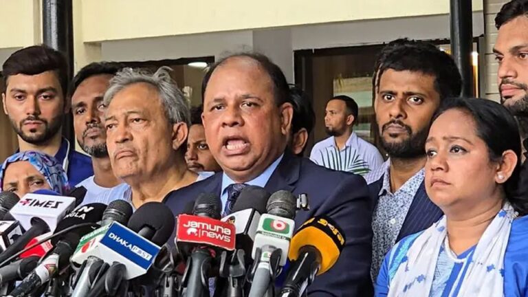 আয়নাঘর ফ্যাসিবাদী অপরাধের নীরব সাক্ষী ট্রাইব্যুনাল পরিদর্শন শেষে চিফ প্রসিকিউটর