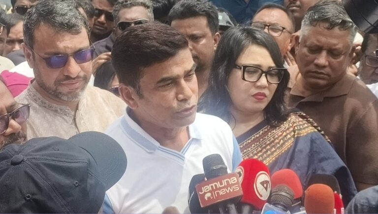 কুড়িগ্রামের নদী ভাঙন রোধে দ্রুত প্রকল্প বাস্তবায়নের নির্দেশ পানিসম্পদ প্রতিমন্ত্রীর