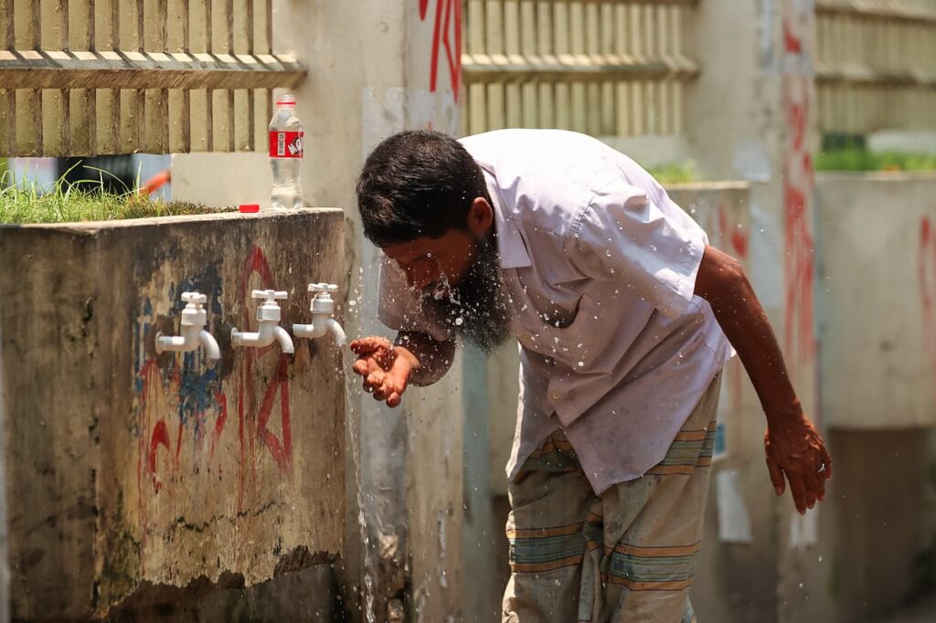 Rising Temperatures and Declining Rainfall Push Barishal Toward Climate Crisis