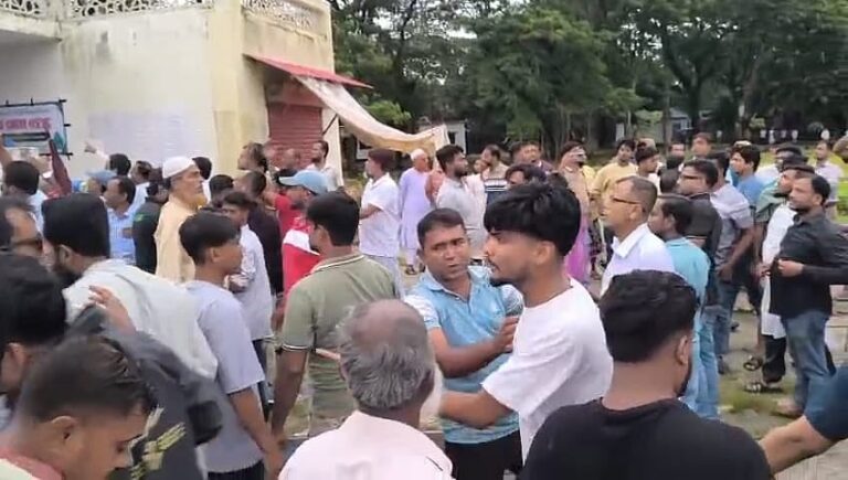 BNP and Jamaat activists clash in Shariatpur; journalist assaulted while documenting incident