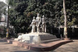 Dhaka University pro-Awami League teachers organization protests ban demand and new disciplinary committee
