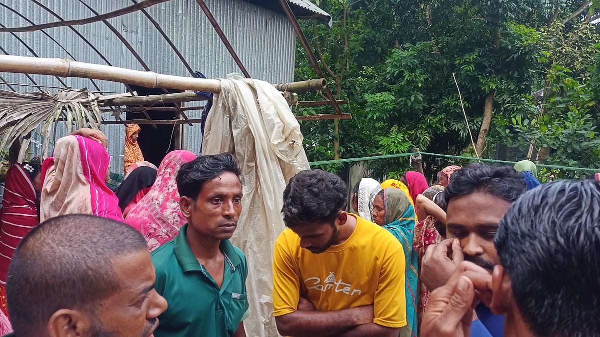 Two Die in Separate Snakebite Incidents in Faridpur District