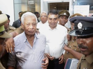শ্রীলঙ্কায় ইস্টার সানডে হামলায় অবহেলার দায়ে সাবেক পুলিশ প্রধান ও প্রতিরক্ষা সচিবের মৃত্যুদণ্ড
