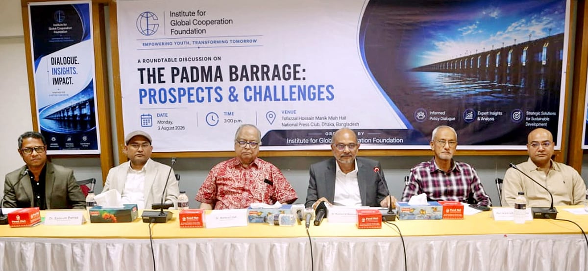 Experts call for strategic planning and integrated management for Padma Barrage project