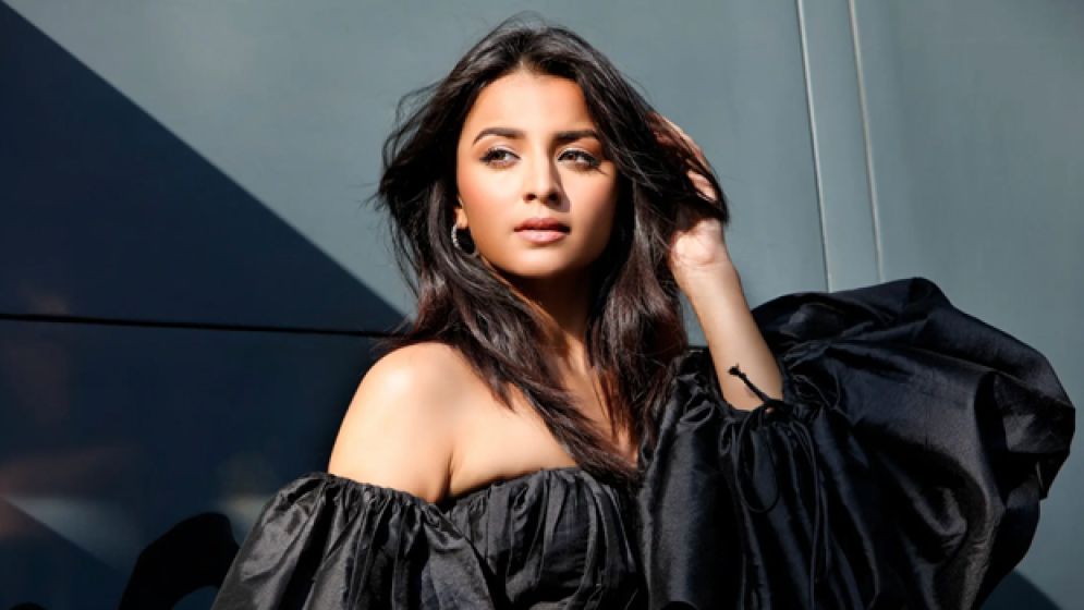 Actress Mahima Makwana Overcomes Early Rejection to Build Decade-Long Career Success