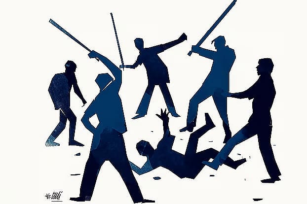 Suspected Burglar Killed by Mob Following Armed Attack in Pabna